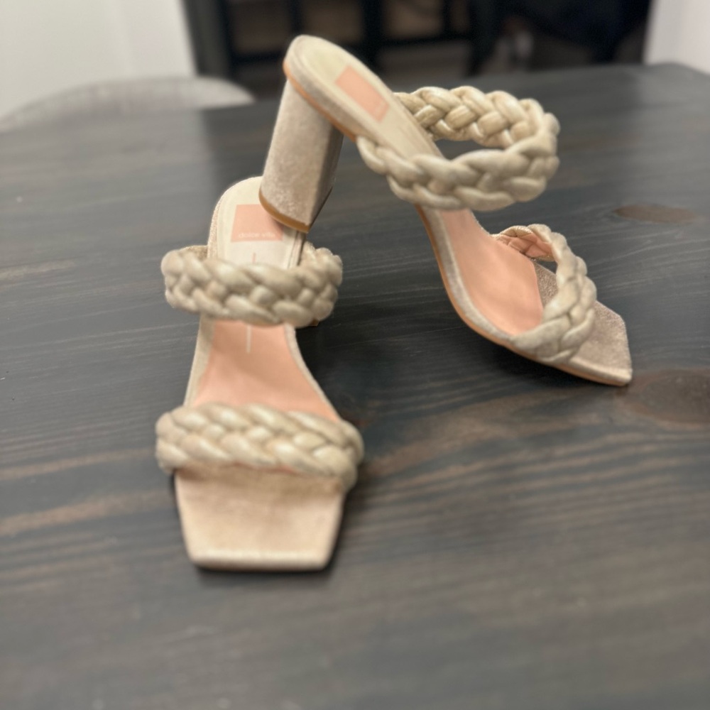 Dolce Vita Paily Heel size 8 light gold